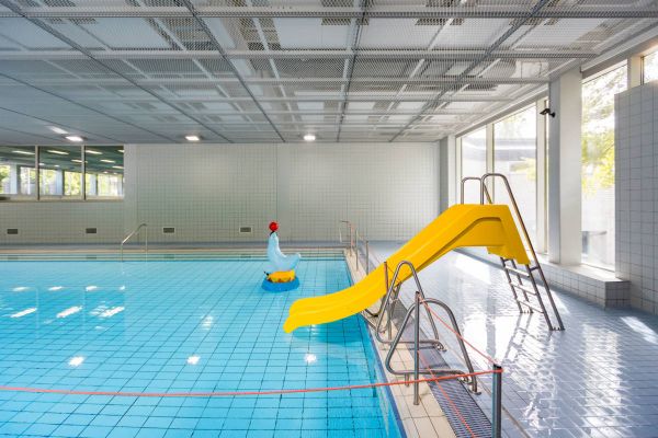 WasserWelten Bochum erhöht die Wassertemperatur in den Hallenbädern