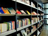 Zentralbibliothek und Zweigbüchereien öffnen wieder