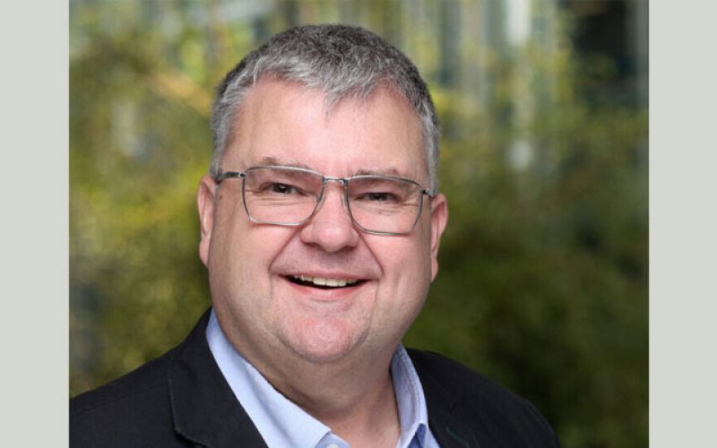 SPD-Ratsmitglied Jörg Czwikla informiert