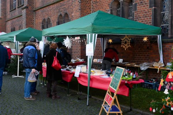 Weihnachtsmarkt Werne: Viel Sonne, viele Besucher