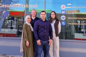 Das Team des Gesundheitskiosk berät zu allen Fragen rund um die Gesundheit:  Nesrien Mezher, Ika Rother, Serkan Azer, Floriana Ramabaja (v.l.)