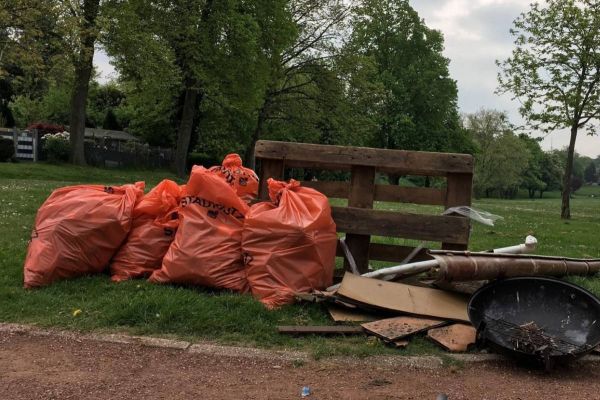 Großartige Aufräum- und Stadtputzaktion in Hamme
