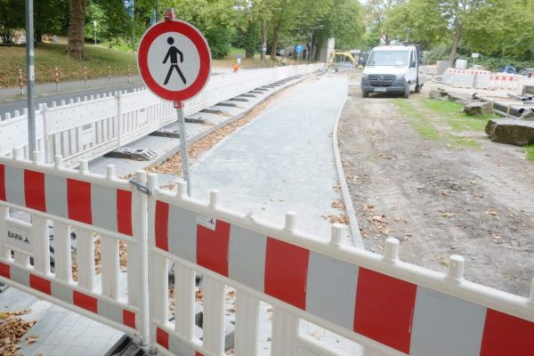 Neue Querungshilfe für die Hiltroper Straße