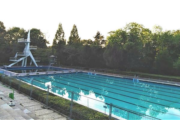 Höntroper Bad: Förderverein gibt sich weiter kämpferisch