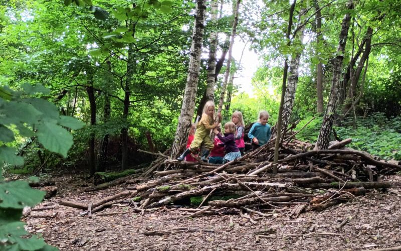 Die Initiative „Wildnis für Kinder“ veranstaltet vom 30. März bis zum 3. April eine Osterferienwoche in Bochum. Das Angebot richtet sich an Kinder im Grundschulalter. Foto: Nicola Wagner