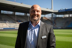 VfL-Sportvorstand Dirk Dufner