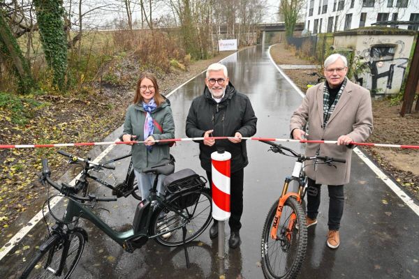 Eröffnung der Opeltrasse in Bochum, 08.12.2025. Foto: Lutz Leitmann/Stadt Bochum