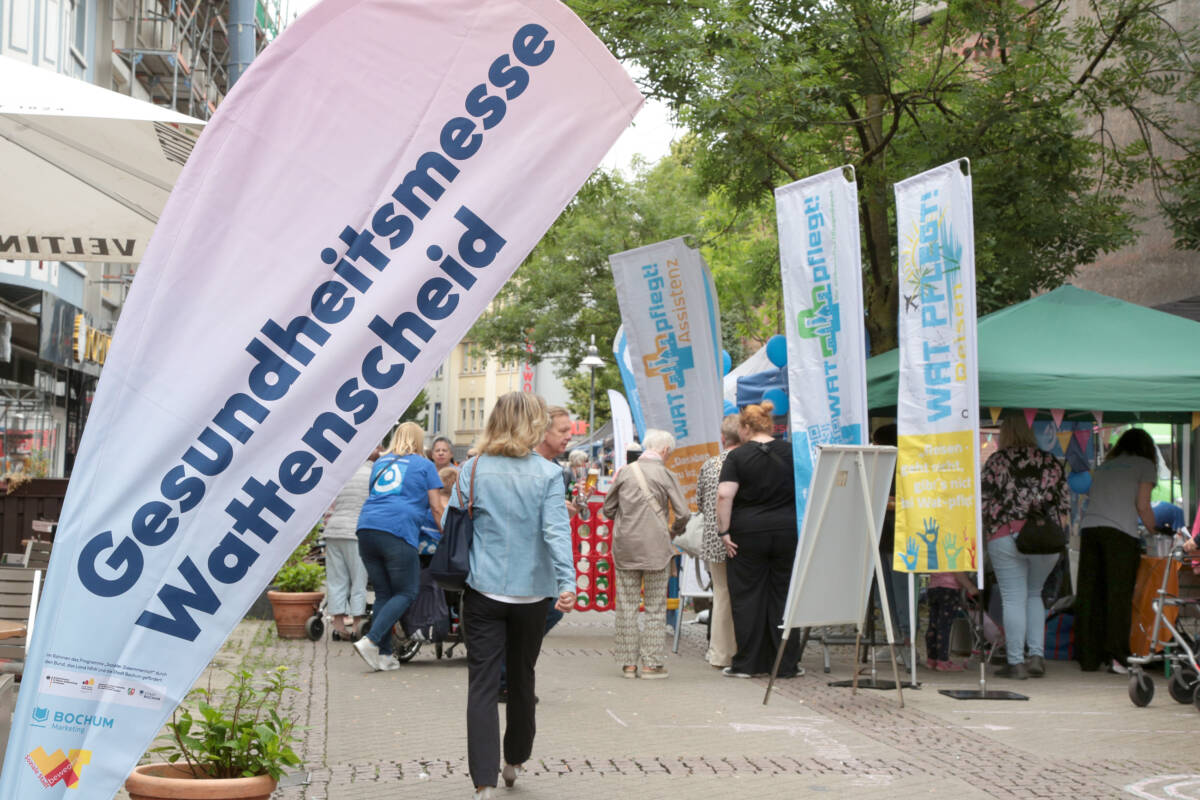 Insgesamt 21 Ausstellende mit vielen Mitmachangeboten für alle Generationen beteiligen sich an der Wattenscheider Gesundheitsmesse. Foto: Bochum Marketing / Andreas Molatta