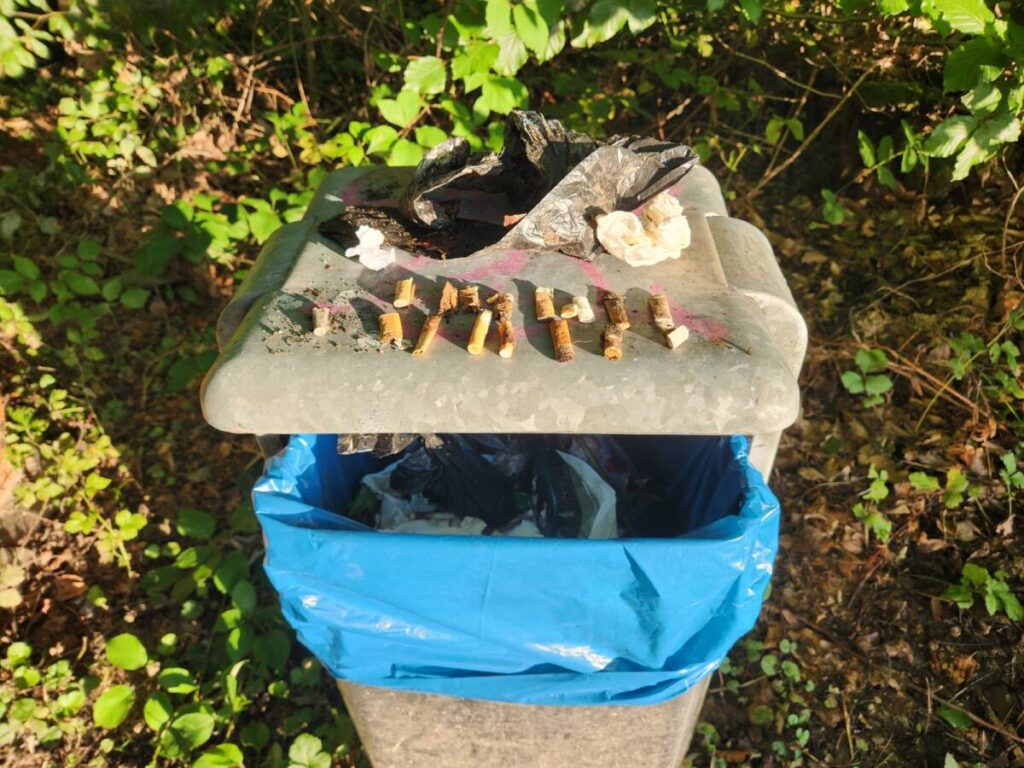Rauchverbot im Wald ist keineswegs neu: Das Gesetz trat 1975 in Kraft, nach einem verheeren Brand in der Lüneburger Heide.