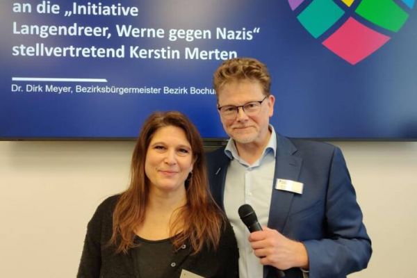 Auszeichnung für Anti-Nazi-Initiative