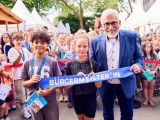Bei der Kinderstadt im Rahmen des Ferienpasses 2026 wählten die Kinder ihren Kinderbürgermeister. Oberbürgermeister Jörg Lukat begleitete die anschließende Amtseinführung. Fotos: Dennis Yenmez/Stadt