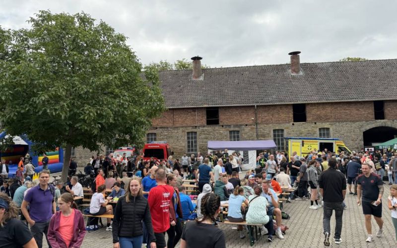 Zum 20. Geburtstag des Events im Städtedreieck Bochum, Hattingen und Witten sind diesmal fast 900 Läuferinnen und Läufer zusammengekommen – mehr als jemals zuvor. Fotos: Martin Lindner