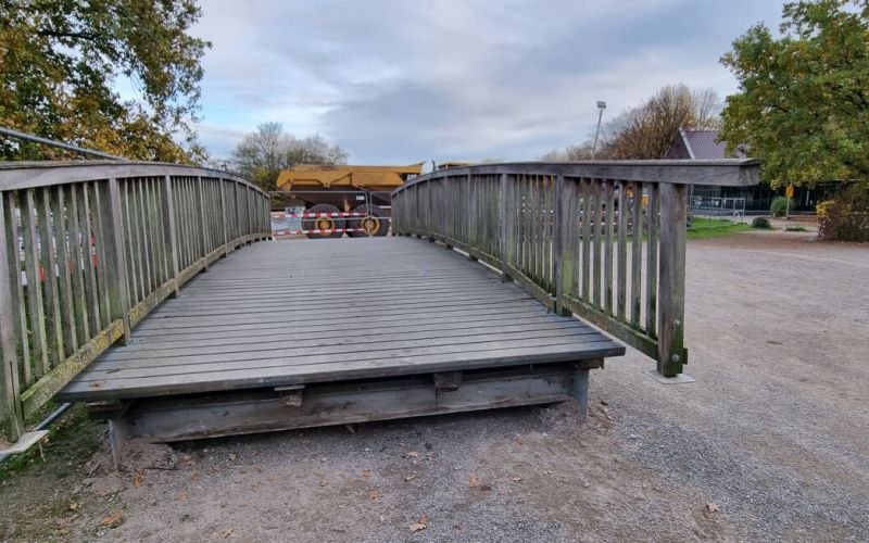 Ümminger See: Eine Brücke zum Mitnehmen