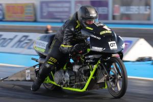 Bei Rennen vor über 50.000 Zuschauern ist das TeamTechnikerRacing aus Bochum dabei. Foto: privat