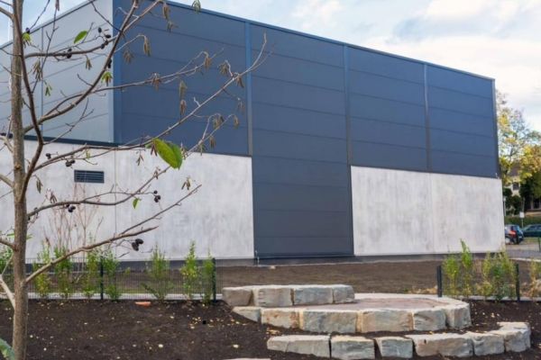 Linden: Zweifach-Sporthalle in Rekordzeit gebaut