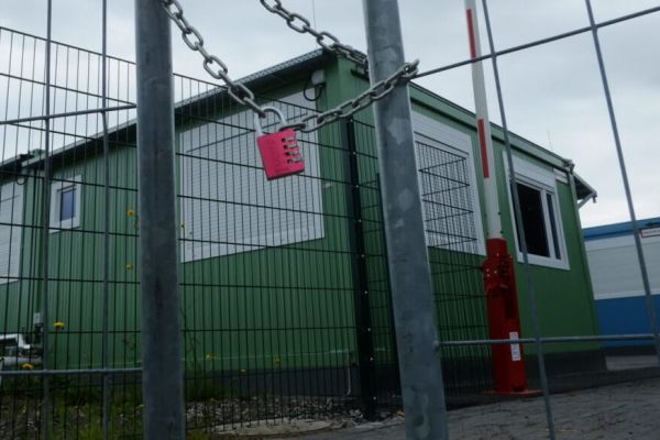 Zu wenige Geflüchtete: Unterkunft steht leer