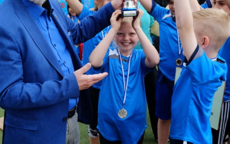 Nur Gewinner beim Bezirkssportfest der Grundschulen an der Heinrichstraße 