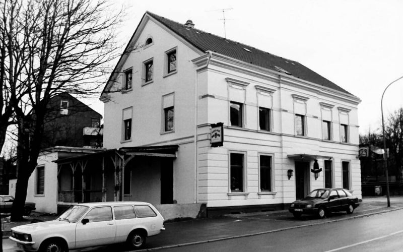 Das Kartoffelhaus an der Ecke Hauptstraße/ Stockumer Straße in Langendreer wurde ab 1983 überregional bekannt. Foto: Eberhard Franken