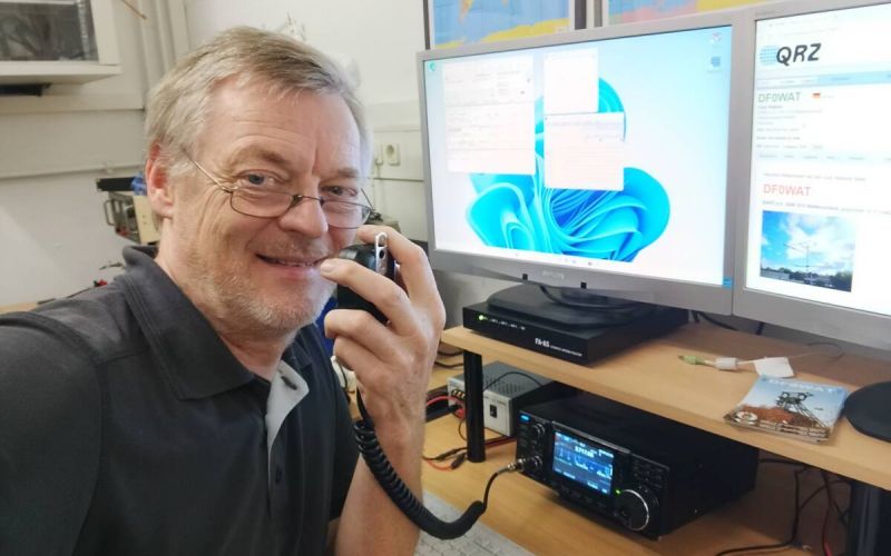Vereinsvorsitzender Ulli Weber freut sich auf den Funkmarathon. Foto: DARC e.V.