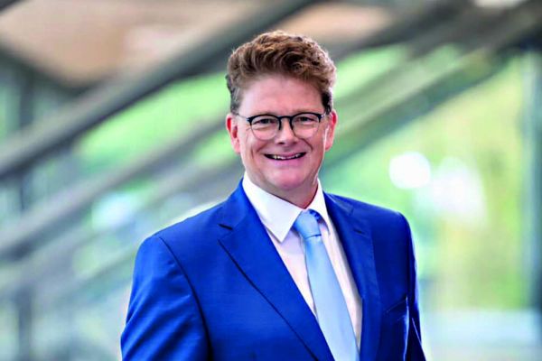 Grußwort des Bezirksbürgermeisters Dirk Meyer