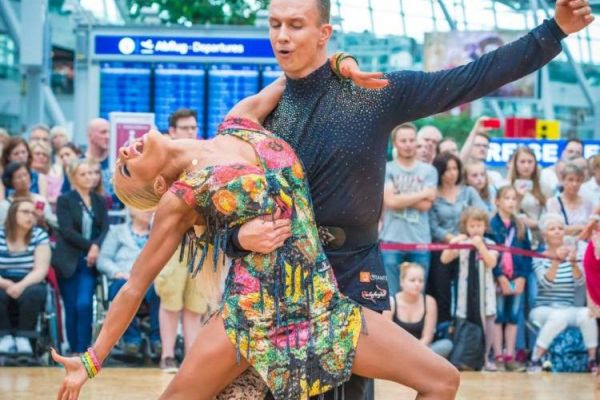 Artur Balandin und Anna Salita wollen aufs Treppchen