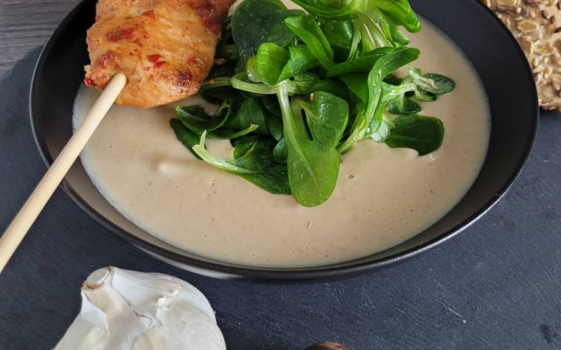 Jan Klose kocht heute: Getrüffeltes Selleriesüppchen