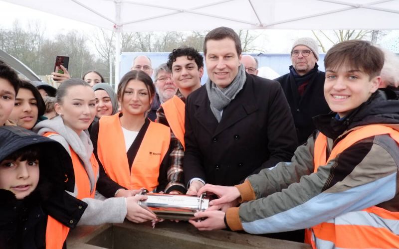 Der Grundstein für das Schulzentrum Nord liegt