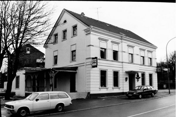 Das Kartoffelhaus an der Ecke Hauptstraße/ Stockumer Straße in Langendreer wurde ab 1983 überregional bekannt. Foto: Eberhard Franken