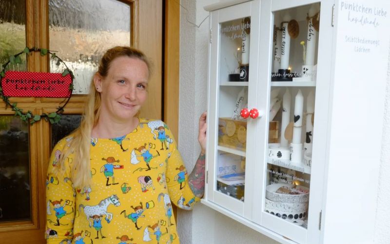 Die Gertherin Julia Stirnberg handelt mit Selbstgemachtem aus dem Schrank
