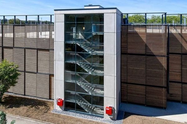 Parkhaus des Knappschaftskrankenhauses ist endlich fertig