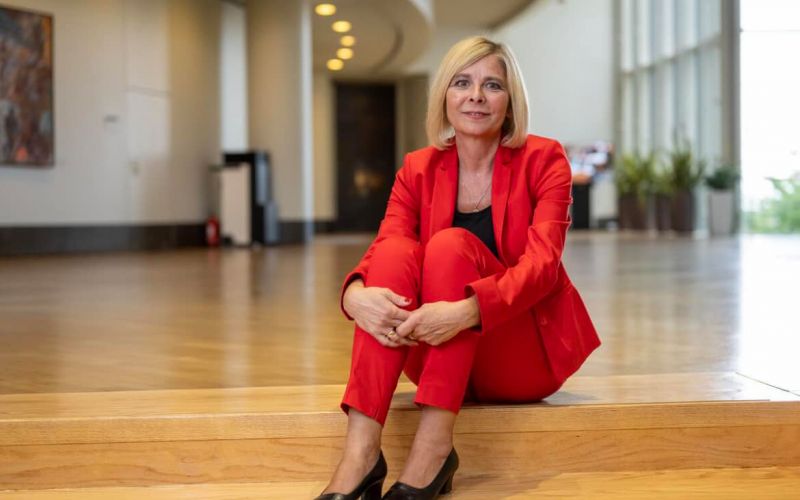 Andrea Busche auf neuem Terrain