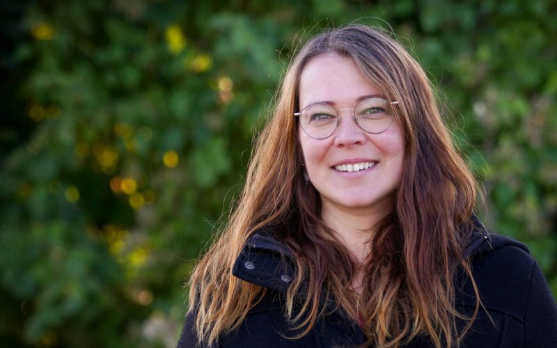 Die Zahl der Betreuungsplätze für Kinder sinkt, damit auch das Einkommen. Von diesen Existenzsorgen sehen sich in Bochum Tagesmütter bedroht., darunter Anke Wagner.