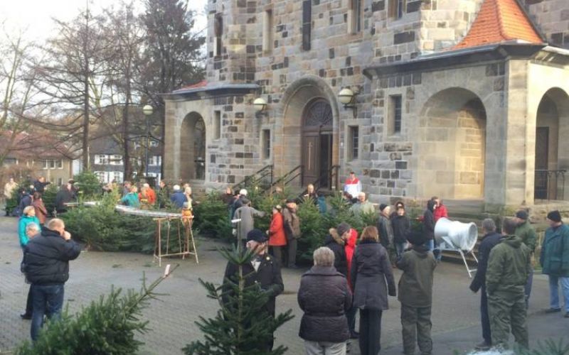 Tannenbaumverkauf in Hiltrop am 4. Advent