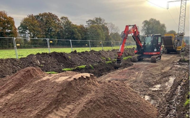 Ein neuer Fußweg an der Ruhraue in Dahlhausen
