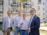 Die GWV-Vorstände Micha Heimbucher und Christian Knibbe sowie Dr. Frank Peper (Geschäftsfeldleiter Wärme bei den Stadtwerken Bochum) und Stadtbaurat Dr. Markus Bradtke überzeugten sich vor Ort. Foto: Matthias Duschner / GWV eG