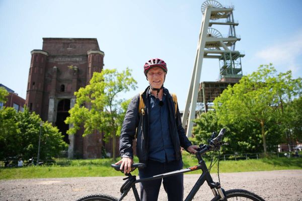 120 Kilometer lang radelte Martin Brambach durchs Ruhrgebiet. In Bochum begegnete er Bienen in Aktion, erlebte Klosterruhe und Genussreiches in Wattenscheid. Foto: Picture Puzzle Medien GmbH