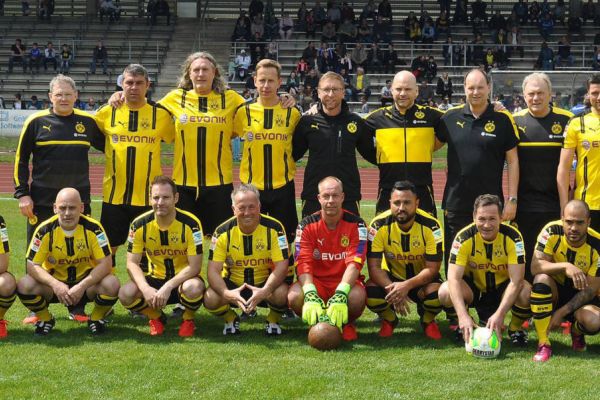 SV Langendreer 04: BVB-Traditionself kickt am Hessenteich