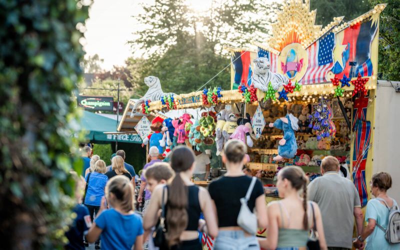 Kirmesflair können Besucher des Dorffests Harpen genießen. Fotos (3): Bochum Marketing, Grvbe