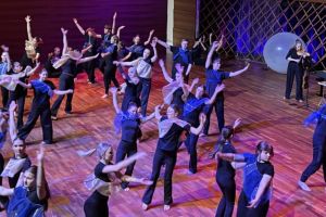 Der Auftritt vor Publikum krönte die wochenlange Arbeit der Mädchen und Jungen. Foto: privat