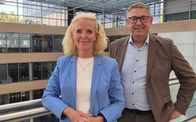 hallobo.life-Herausgeber Björn Pinno hat mit Stadtwerke-Bochum-Geschäftsführerin Elke Temme und Geschäftsführer Frank Thiel gesprochen. Foto: Eberhard Franken