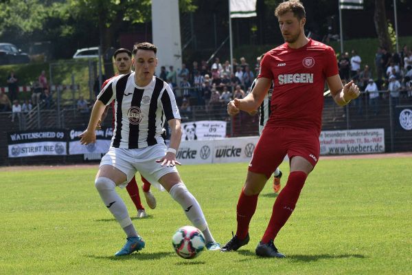 SG Wattenscheid 09: Mit Sieg am Pfingstmontag in der Lohrheide winkt die Regionalliga