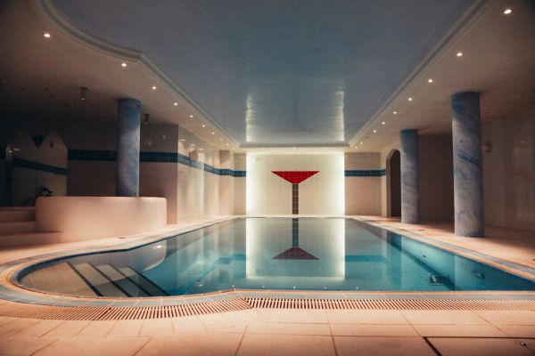 Schwimmbad der Triple S Manufaktur