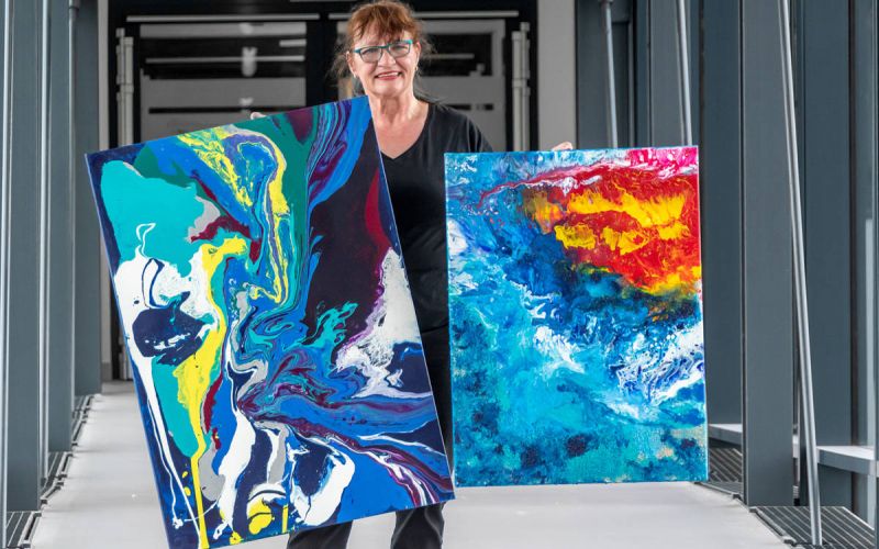 Kunstausstellung „Magie der Farben“ im Knappschaftskrankenhaus