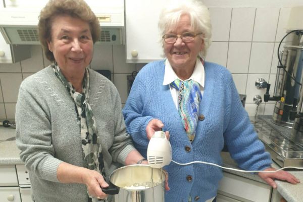 DRK-Seniorencafé in Wattenscheid seit mehr als 30 Jahren beliebter Treffpunkt