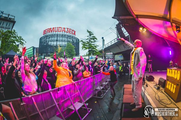 Dieses Foto mit Mambo Kurt stammt von 2025. Ab 2027 soll Bochum Total im Westpark stattfinden, nicht mehr im Bermuda3Eck. Foto: David Hennen / musikiathek.de