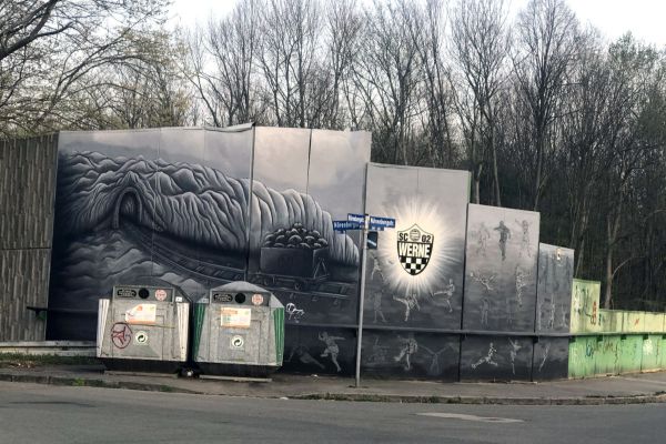 Kreative Idee für Glascontainer