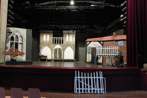 Schüler bringen den Glöckner von Notre Dame auf die Bühne