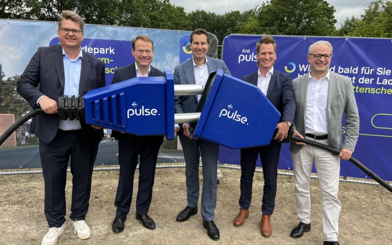 Künftig 27 Ladepunkte an der Berliner Straße