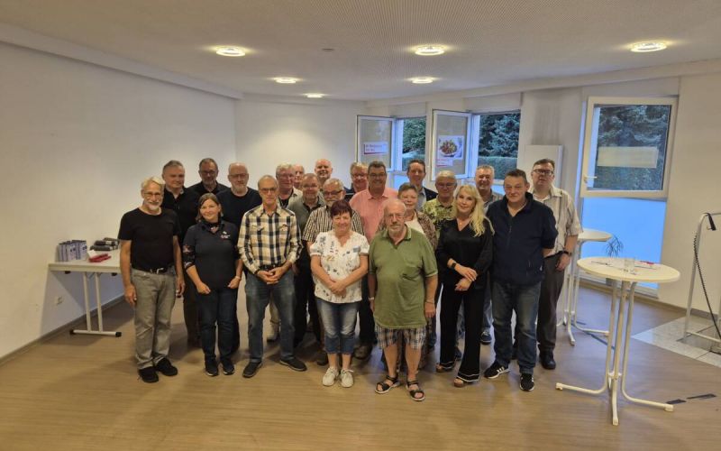 Die engagierten Blutspenderinnen und –spender in Wattenscheid wurden ausgezeichnet. Foto: Marcus Nüchter, DRK