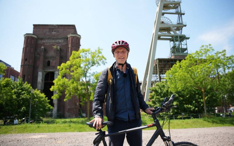 120 Kilometer lang radelte Martin Brambach durchs Ruhrgebiet. In Bochum begegnete er Bienen in Aktion, erlebte Klosterruhe und Genussreiches in Wattenscheid. Foto: Picture Puzzle Medien GmbH